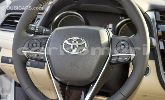 Buy Import Toyota Camry White Car in Import - Dubai in Great Comore Buy Import Toyota Camry White Car in Import - Dubai in Great Comore