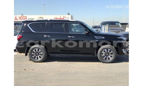 Acheter Import Voiture Nissan Patrol Noir à Import - Dubai, Grande Comore Acheter Import Voiture Nissan Patrol Noir à Import - Dubai, Grande Comore