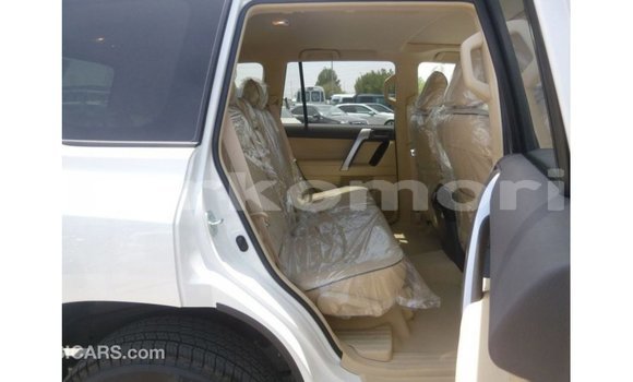 Buy Import Toyota Prado White Car in Import - Dubai in Great Comore Buy Import Toyota Prado White Car in Import - Dubai in Great Comore