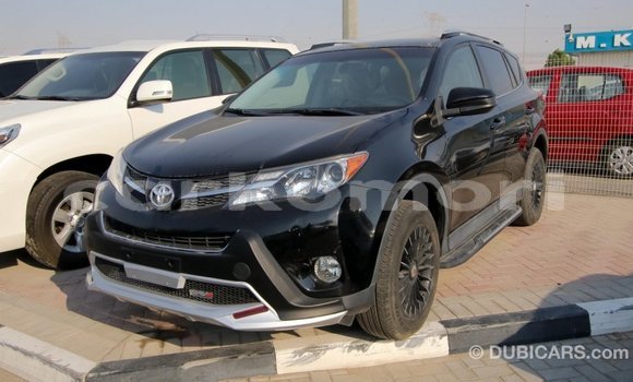 Acheter Import Voiture Toyota RAV4 Noir à Import - Dubai, Grande Comore Acheter Import Voiture Toyota RAV4 Noir à Import - Dubai, Grande Comore
