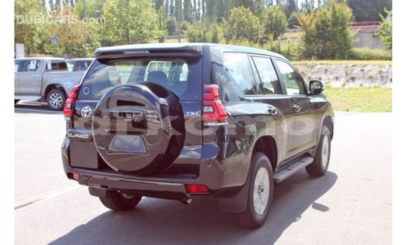Acheter Import Voiture Toyota Prado Noir à Import - Dubai, Grande Comore Acheter Import Voiture Toyota Prado Noir à Import - Dubai, Grande Comore