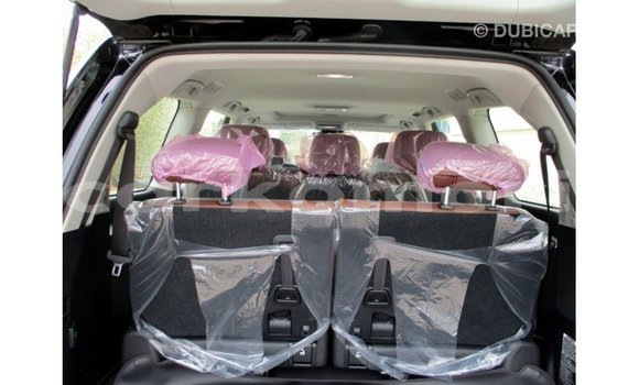 Buy Import Toyota Land Cruiser Black Car in Import - Dubai in Great Comore Buy Import Toyota Land Cruiser Black Car in Import - Dubai in Great Comore