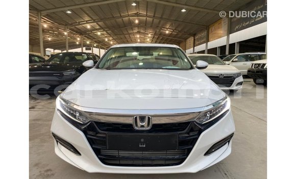 Acheter Import Voiture Honda Accord Blanc à Import - Dubai, Grande Comore Acheter Import Voiture Honda Accord Blanc à Import - Dubai, Grande Comore