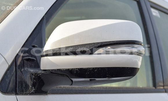 Buy Import Lexus IS White Car in Import - Dubai in Great Comore Buy Import Lexus IS White Car in Import - Dubai in Great Comore