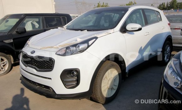 Acheter Import Voiture Kia Sportage Blanc à Import - Dubai, Grande Comore Acheter Import Voiture Kia Sportage Blanc à Import - Dubai, Grande Comore
