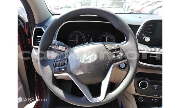 Buy Import Hyundai Tucson Red Car in Import - Dubai in Great Comore Buy Import Hyundai Tucson Red Car in Import - Dubai in Great Comore