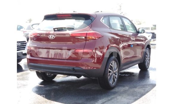 Buy Import Hyundai Tucson Red Car in Import - Dubai in Great Comore Buy Import Hyundai Tucson Red Car in Import - Dubai in Great Comore