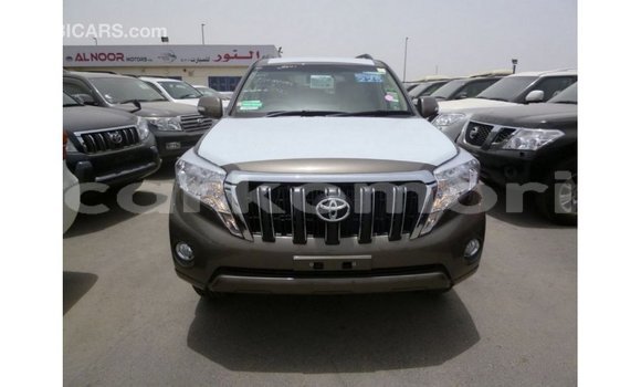 Acheter Import Voiture Toyota Prado Marron à Import - Dubai, Grande Comore Acheter Import Voiture Toyota Prado Marron à Import - Dubai, Grande Comore