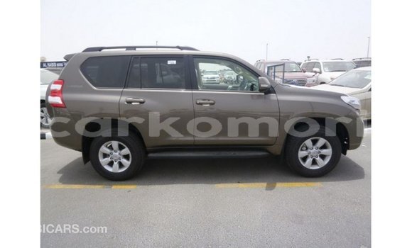Acheter Import Voiture Toyota Prado Marron à Import - Dubai, Grande Comore Acheter Import Voiture Toyota Prado Marron à Import - Dubai, Grande Comore