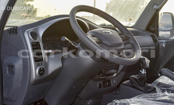 Buy Import Kia Carens White Car in Import - Dubai in Great Comore Buy Import Kia Carens White Car in Import - Dubai in Great Comore