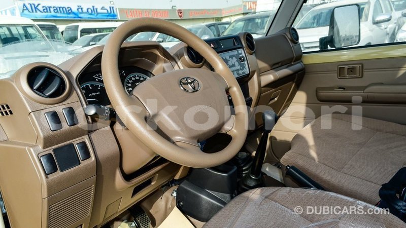 Big with watermark toyota land cruiser great comore import dubai 2593