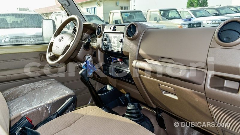 Big with watermark toyota land cruiser great comore import dubai 2593