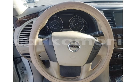 Buy Import Nissan Patrol White Car in Import - Dubai in Great Comore Buy Import Nissan Patrol White Car in Import - Dubai in Great Comore