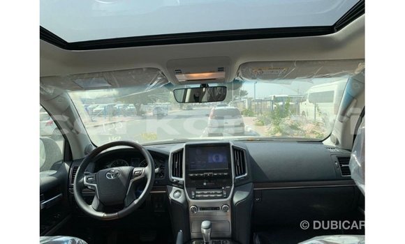 Buy Import Toyota Land Cruiser Black Car in Import - Dubai in Great Comore Buy Import Toyota Land Cruiser Black Car in Import - Dubai in Great Comore