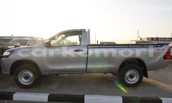 Acheter Import Voiture Toyota Hilux Autre à Import - Dubai, Grande Comore Acheter Import Voiture Toyota Hilux Autre à Import - Dubai, Grande Comore