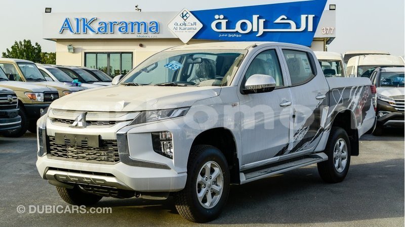 Big with watermark mitsubishi l200 great comore import dubai 2609