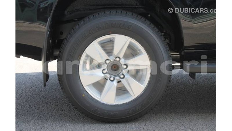 Big with watermark toyota hilux grande comore import dubai 2616