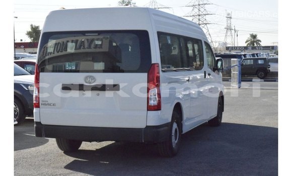 Buy Import Toyota Hiace White Car in Import - Dubai in Great Comore Buy Import Toyota Hiace White Car in Import - Dubai in Great Comore