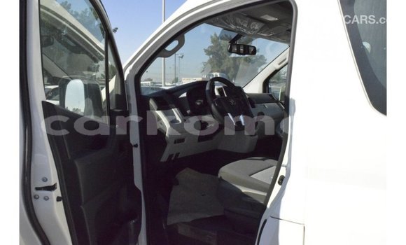 Buy Import Toyota Hiace White Car in Import - Dubai in Great Comore Buy Import Toyota Hiace White Car in Import - Dubai in Great Comore