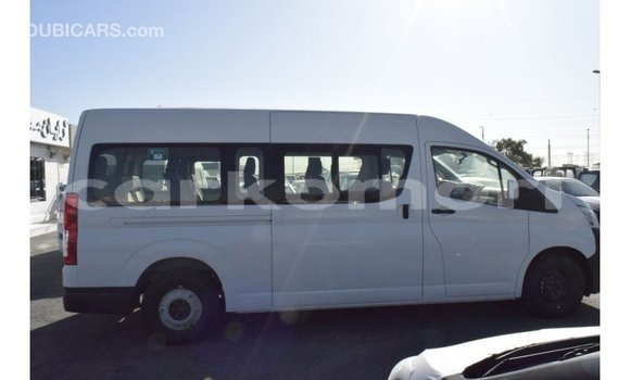 Buy Import Toyota Hiace White Car in Import - Dubai in Great Comore Buy Import Toyota Hiace White Car in Import - Dubai in Great Comore