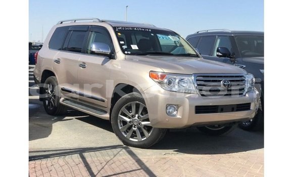Acheter Import Voiture Toyota Land Cruiser Autre à Import - Dubai, Grande Comore Acheter Import Voiture Toyota Land Cruiser Autre à Import - Dubai, Grande Comore
