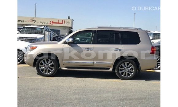 Acheter Import Voiture Toyota Land Cruiser Autre à Import - Dubai, Grande Comore Acheter Import Voiture Toyota Land Cruiser Autre à Import - Dubai, Grande Comore