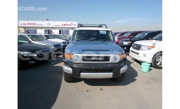 Buy Import Toyota FJ Cruiser Blue Car in Import - Dubai in Great Comore Buy Import Toyota FJ Cruiser Blue Car in Import - Dubai in Great Comore