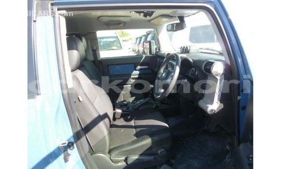 Buy Import Toyota FJ Cruiser Blue Car in Import - Dubai in Great Comore Buy Import Toyota FJ Cruiser Blue Car in Import - Dubai in Great Comore