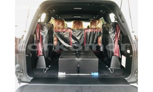 Acheter Import Voiture Lexus LX Blanc à Import - Dubai, Grande Comore Acheter Import Voiture Lexus LX Blanc à Import - Dubai, Grande Comore