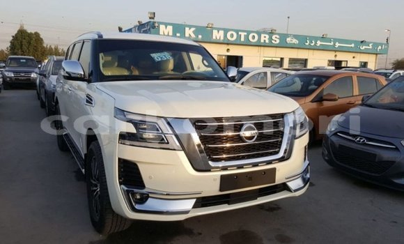 Acheter Import Voiture Nissan Patrol Blanc à Import - Dubai, Grande Comore Acheter Import Voiture Nissan Patrol Blanc à Import - Dubai, Grande Comore