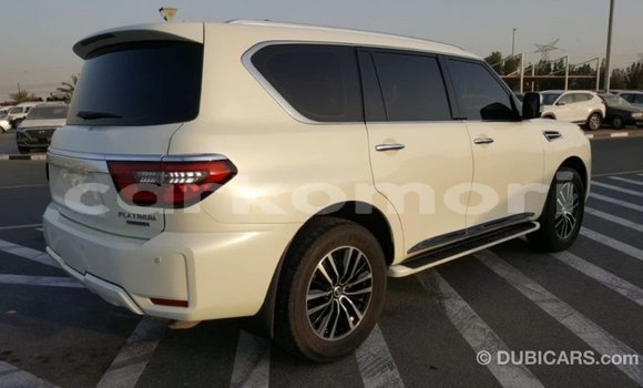 Acheter Import Voiture Nissan Patrol Blanc à Import - Dubai, Grande Comore Acheter Import Voiture Nissan Patrol Blanc à Import - Dubai, Grande Comore