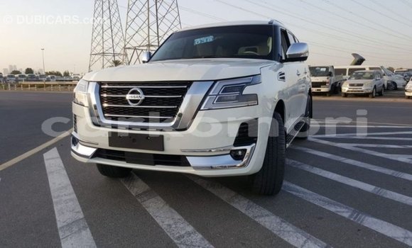 Acheter Import Voiture Nissan Patrol Blanc à Import - Dubai, Grande Comore Acheter Import Voiture Nissan Patrol Blanc à Import - Dubai, Grande Comore