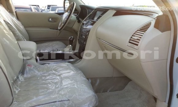 Acheter Import Voiture Nissan Patrol Blanc à Import - Dubai, Grande Comore Acheter Import Voiture Nissan Patrol Blanc à Import - Dubai, Grande Comore
