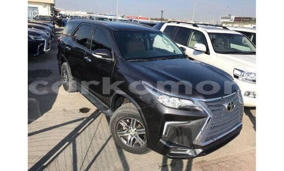 Acheter Import Voiture Toyota Fortuner Autre à Import - Dubai, Grande Comore Acheter Import Voiture Toyota Fortuner Autre à Import - Dubai, Grande Comore