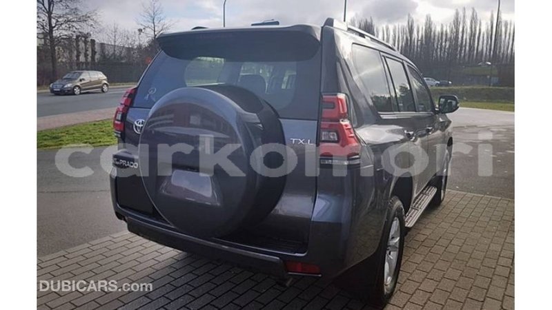 Big with watermark toyota prado great comore import dubai 2663