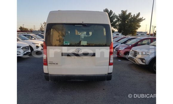 Buy Import Toyota Hiace White Car in Import - Dubai in Great Comore Buy Import Toyota Hiace White Car in Import - Dubai in Great Comore