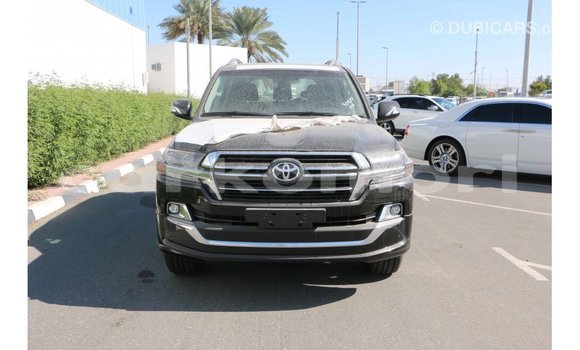 Buy Import Toyota Land Cruiser Black Car in Import - Dubai in Great Comore Buy Import Toyota Land Cruiser Black Car in Import - Dubai in Great Comore