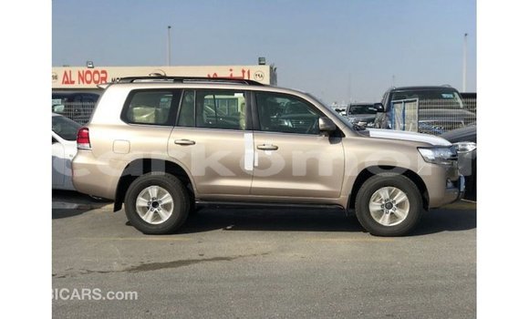 Buy Import Toyota Land Cruiser Other Car in Import - Dubai in Great Comore Buy Import Toyota Land Cruiser Other Car in Import - Dubai in Great Comore