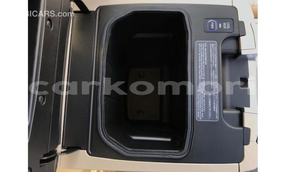 Buy Import Toyota Land Cruiser Other Car in Import - Dubai in Great Comore Buy Import Toyota Land Cruiser Other Car in Import - Dubai in Great Comore