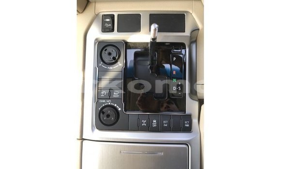 Buy Import Toyota Land Cruiser Other Car in Import - Dubai in Great Comore Buy Import Toyota Land Cruiser Other Car in Import - Dubai in Great Comore