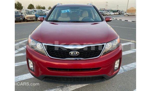 Acheter Import Voiture Kia Sorento Rouge à Import - Dubai, Grande Comore Acheter Import Voiture Kia Sorento Rouge à Import - Dubai, Grande Comore