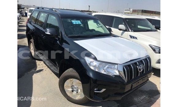 Acheter Import Voiture Toyota Prado Noir à Import - Dubai, Grande Comore Acheter Import Voiture Toyota Prado Noir à Import - Dubai, Grande Comore