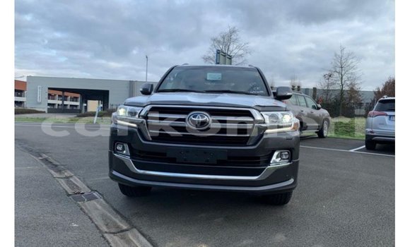 Buy Import Toyota Land Cruiser Other Car in Import - Dubai in Great Comore Buy Import Toyota Land Cruiser Other Car in Import - Dubai in Great Comore