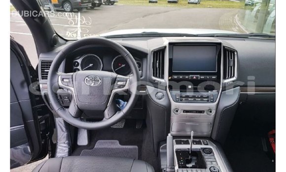 Buy Import Toyota Land Cruiser Other Car in Import - Dubai in Great Comore Buy Import Toyota Land Cruiser Other Car in Import - Dubai in Great Comore