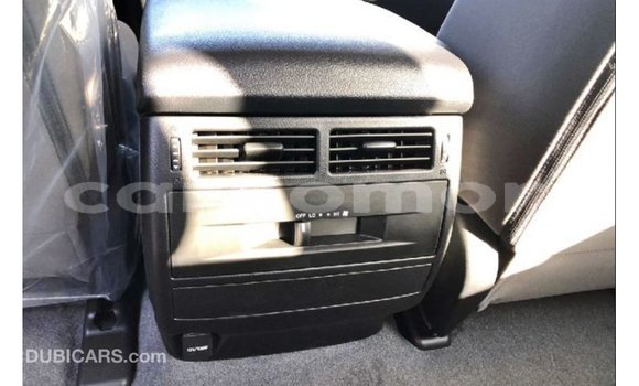 Buy Import Toyota Land Cruiser Black Car in Import - Dubai in Great Comore Buy Import Toyota Land Cruiser Black Car in Import - Dubai in Great Comore
