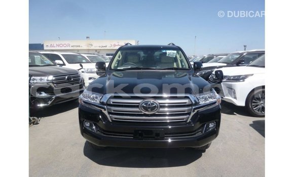 Buy Import Toyota Land Cruiser Black Car in Import - Dubai in Great Comore Buy Import Toyota Land Cruiser Black Car in Import - Dubai in Great Comore