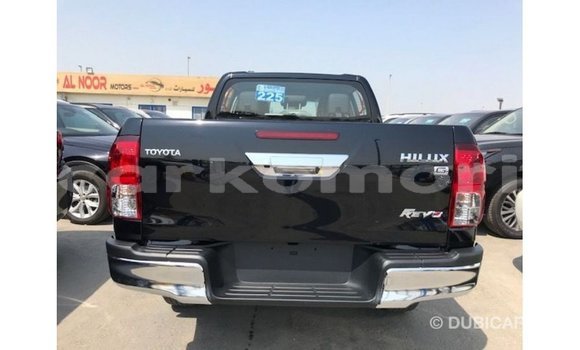 Acheter Import Voiture Toyota Hilux Noir à Import - Dubai, Grande Comore Acheter Import Voiture Toyota Hilux Noir à Import - Dubai, Grande Comore