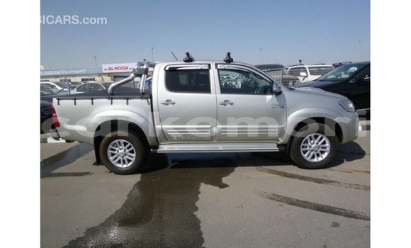 Buy Import Toyota Hilux Other Car in Import - Dubai in Great Comore Buy Import Toyota Hilux Other Car in Import - Dubai in Great Comore