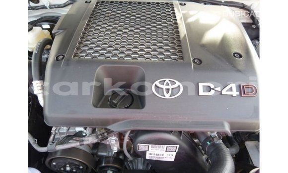 Buy Import Toyota Hilux Other Car in Import - Dubai in Great Comore Buy Import Toyota Hilux Other Car in Import - Dubai in Great Comore