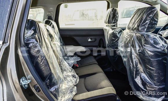 Acheter Import Voiture Toyota Rush Marron à Import - Dubai, Grande Comore Acheter Import Voiture Toyota Rush Marron à Import - Dubai, Grande Comore